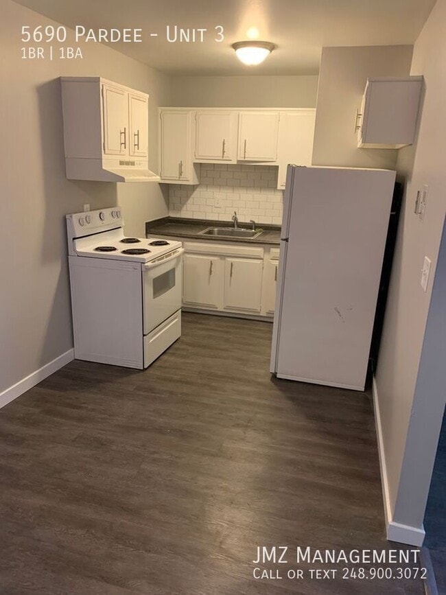 Photo - 5690 Pardee-Unit 3 Unit 3