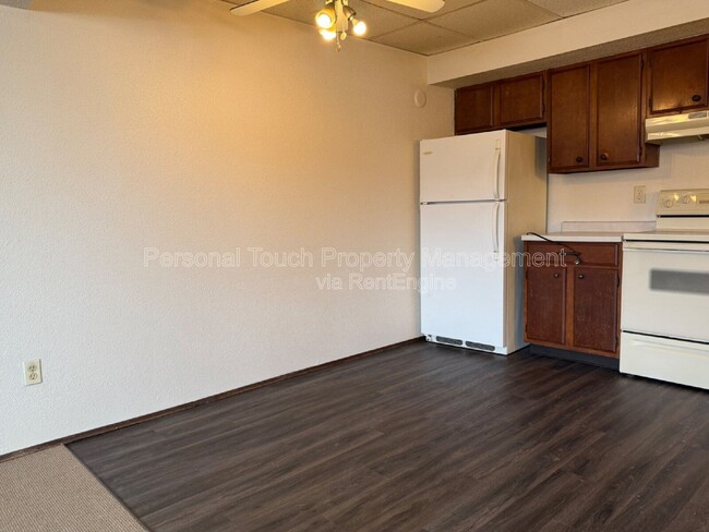 Photo - 911 Western Rd Unit 03