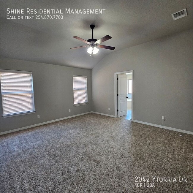 Photo - 2042 Yturria Dr