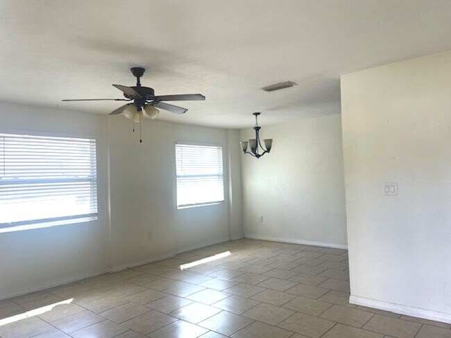 Photo - GC1274 Unit GC1274 A