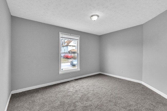 Photo - 9418 Easton Ave