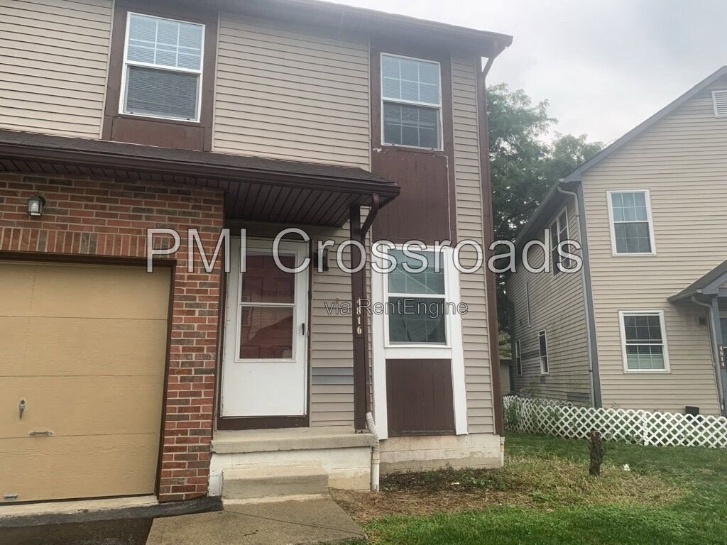 Photo - 4816 Prince Charles Way