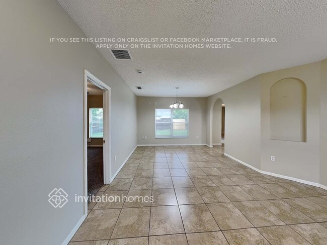 610 Fisher Ct