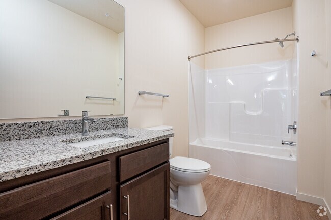 3BR, 2BA - 1,209SF - Bathroom