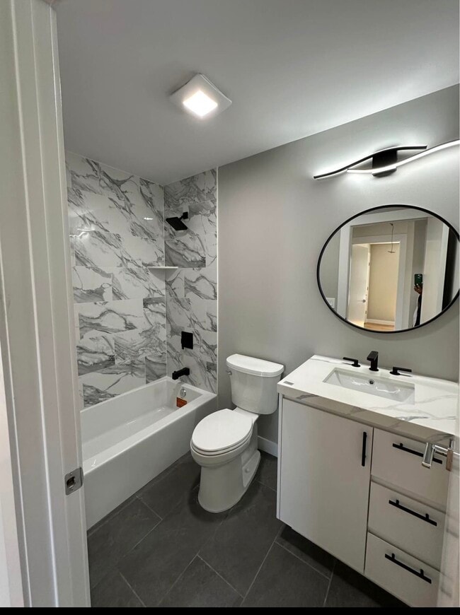 Photo - 1901 Bedle Pl Unit Apt 2
