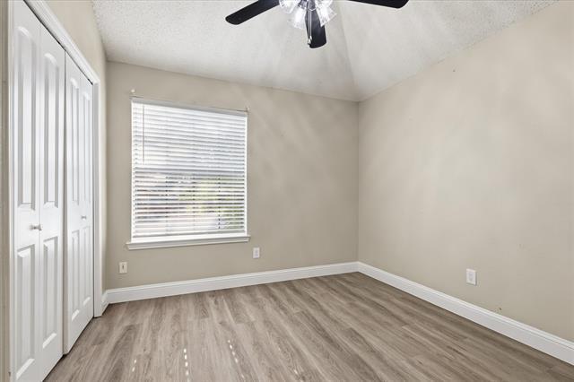 Photo - 2909 Menlo Park Ln