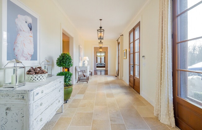 Photo - 286 Downs Path