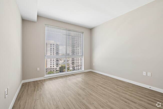 1BR, 1BA - 827SF - Bedroom