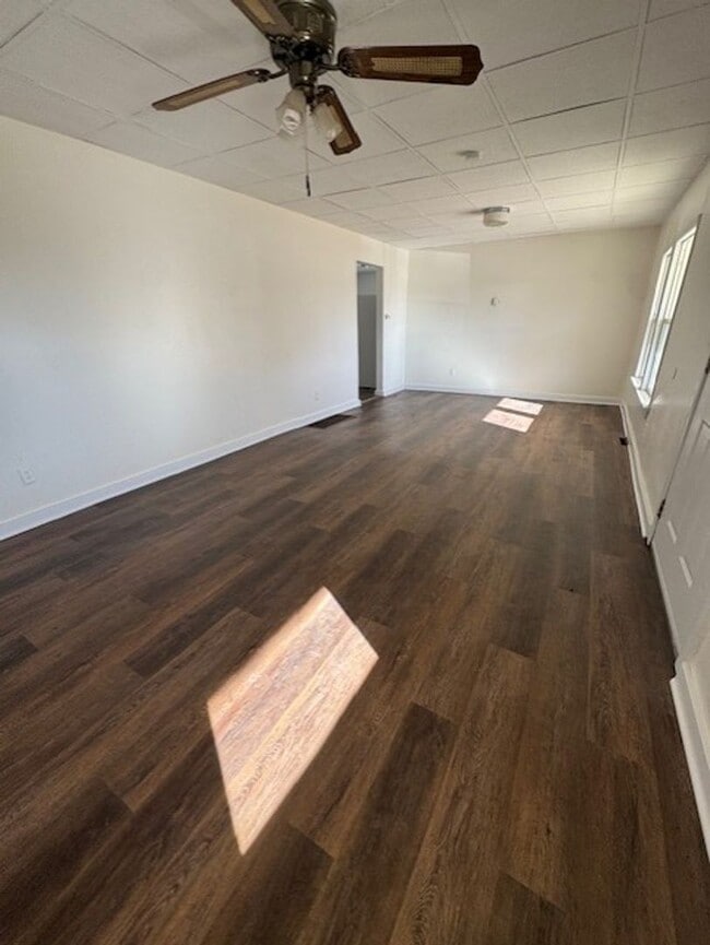 Photo - 817-819 Robinson Ave Unit 817