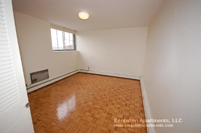 Photo - 125 Chiswick Rd Unit 311
