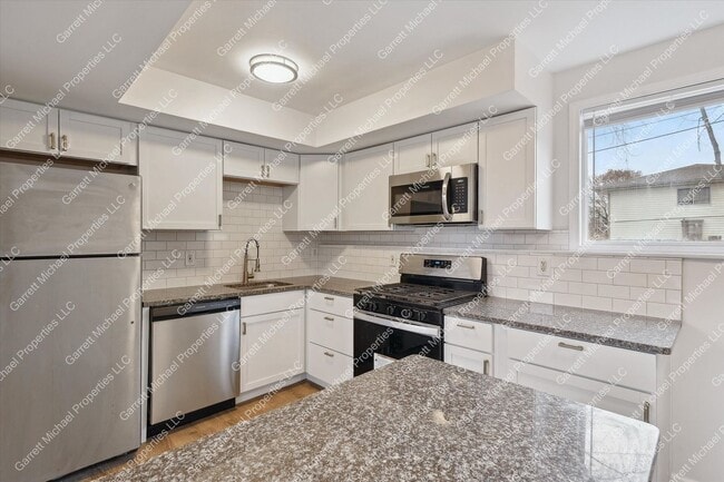 Photo - Fully Remodeled 4-Bedroom Home in Desirable Neighborhood in Pontiac for Rent!