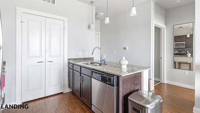 4300 Cromwell Dr Unit 7302