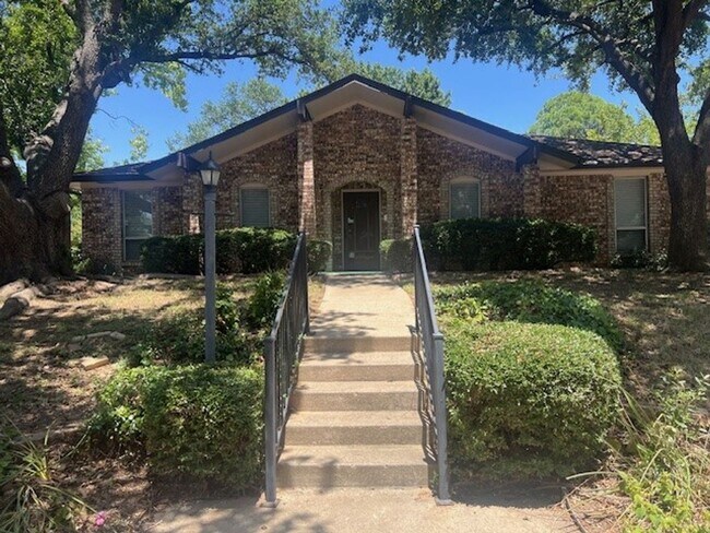 Beautiful Home in South Denton - Beautiful Home in South Denton