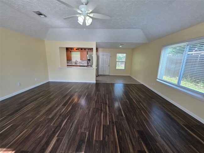 Building Photo - 21011 Rivershadows Ln