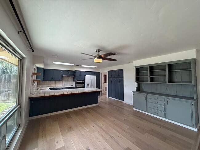 Photo - 7809 Westdumfries Ct