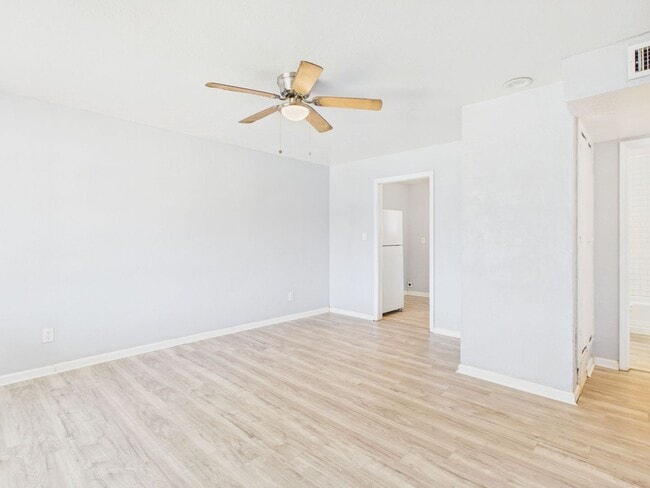 Photo - 2716 Duncan Dr