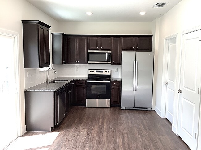Photo - 10316 Riverwalk Ct