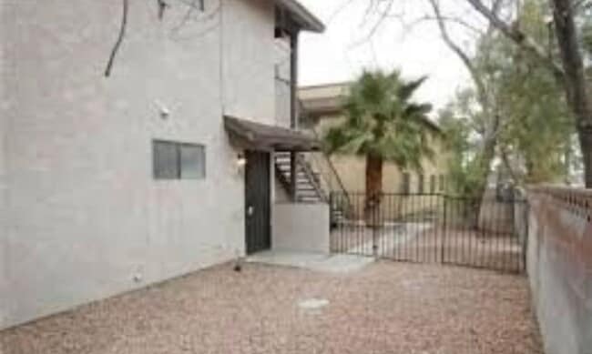 Photo - 3708 Scuba Cir Unidad A