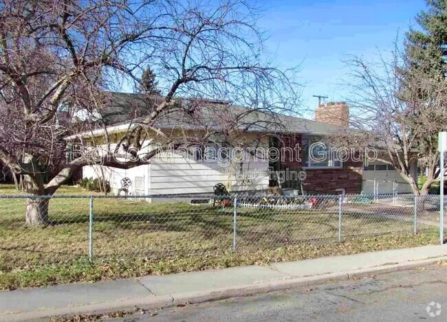 Building Photo - 1200 Garfield St Unit 2 Rental