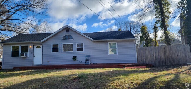 Building Photo - 79 Hemlock Dr Rental