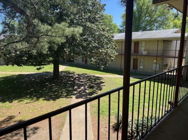 Photo - 888 Kerr Ave Unidad 10