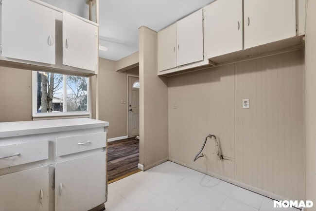 Photo - 529 Emerson Ave