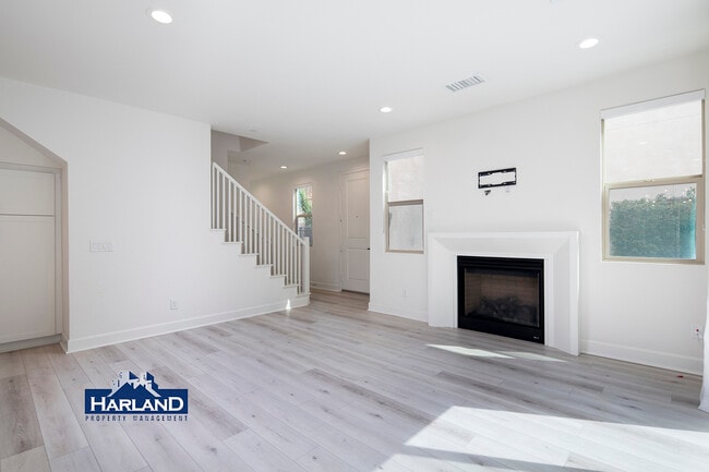 Photo - 3024 Estero Rd