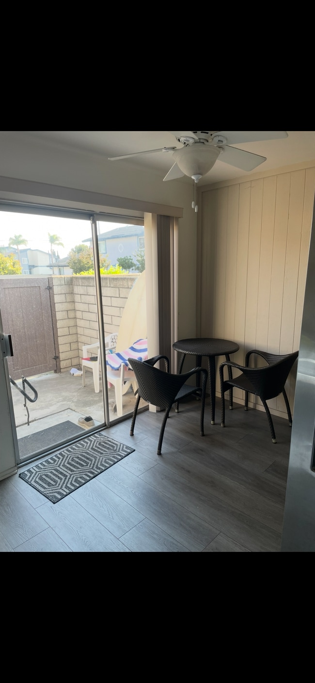 Photo - 4702 Madrid Way