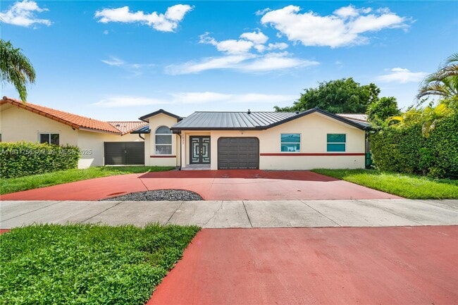 Building Photo - 1025 NW 128th Ct