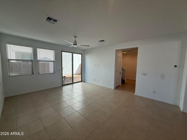 14668 W Soft Wind Dr