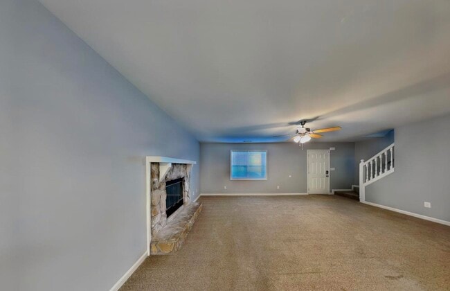 Photo - Available Home In Hillboro Cir SW