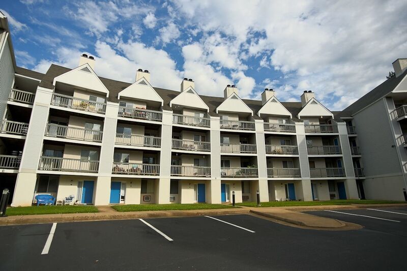 Photo - 1243 Cedars Ct