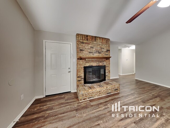 Photo - 3521 Kirby Creek Dr