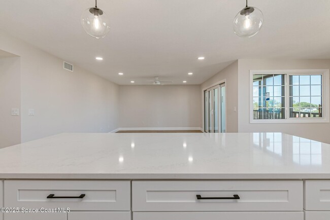 Photo - 115 Indian River Dr Unit 326