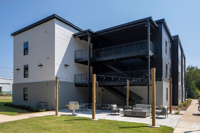 Photo - Avenue 6 - Luxury Apartments Downtown Huntsville South