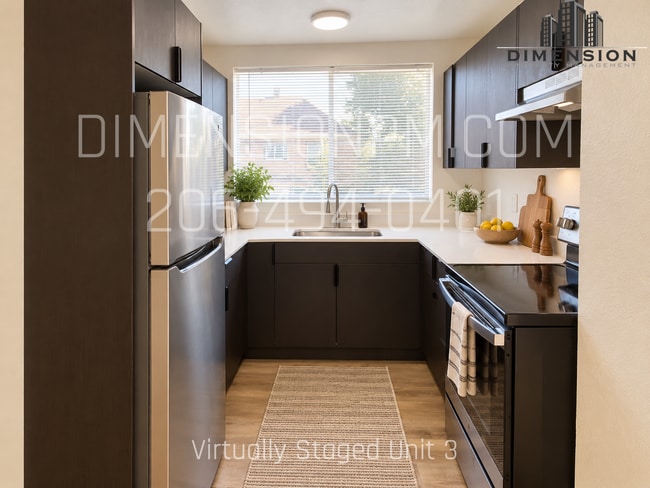 Photo - 402 W 1st St Unit 3