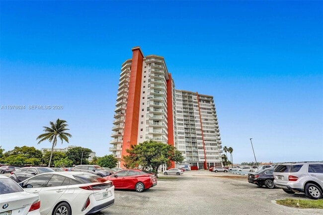 Photo - 1351 NE Miami Gardens Dr Unit 1604E