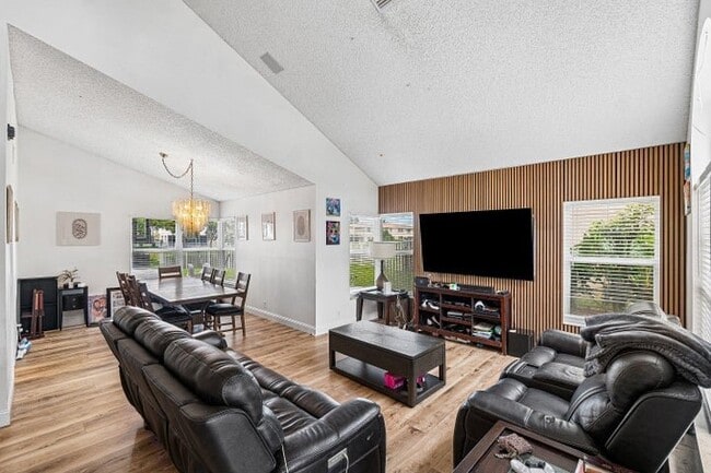 Photo - 7366 Ashley Shores Cir