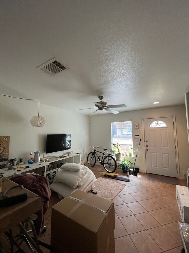 Photo - 5409 Evans Ave Unit B