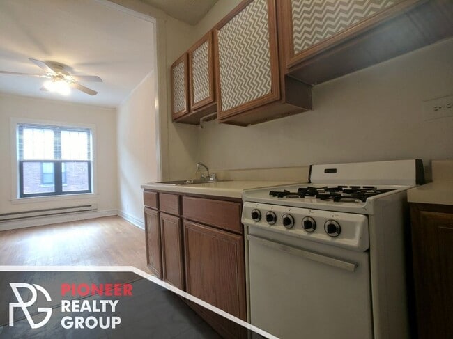 Photo - 622 W Cornelia Ave Unit C624-N2