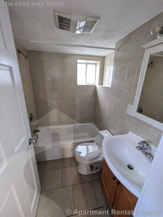 195 Hampshire St Unit B