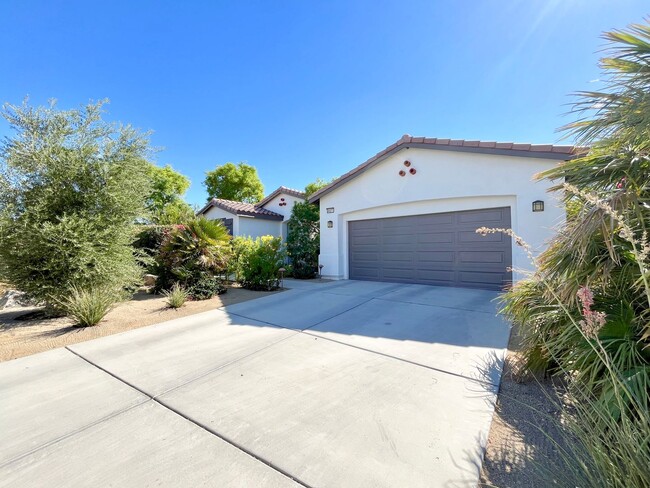 3 Bed 2 Bath in Indio! - 3 Bed 2 Bath in Indio! House