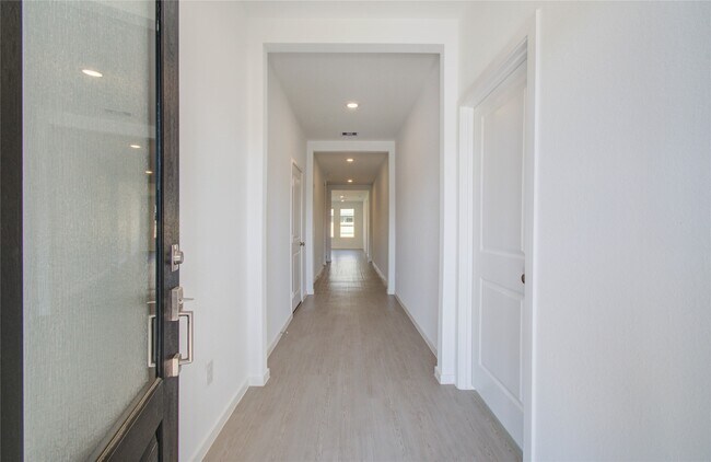 Photo - 26514 Foxtail Fern Dr