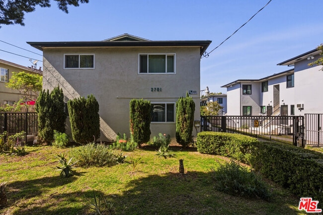 Building Photo - 2701 Kansas Ave Unit 10