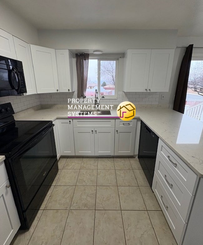 Photo - Lovely 3 Bedroom Rambler in West Jordan!