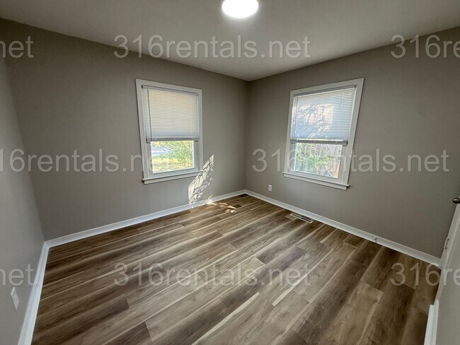 Photo - $995 - 3 bed 1 bath - Single Family Home