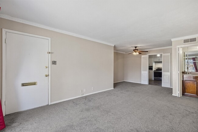Photo - 7918 Royal Ln Unit 212