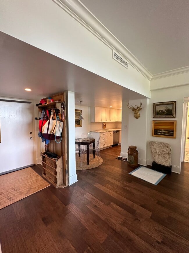 Photo - 14 Lockwood Dr Unit 1D