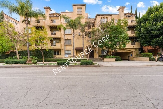 Photo - 12044 Hoffman St Unidad #204
