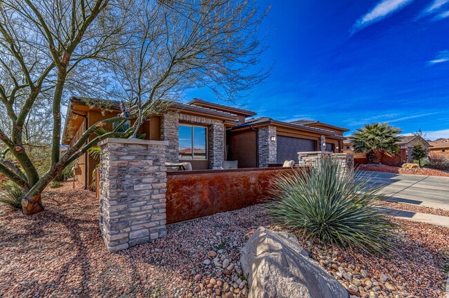 Photo - "Charming 3-Bedroom Retreat with 2 Baths and 2150 Sq. Ft. of Comfort in Santa Clara!"